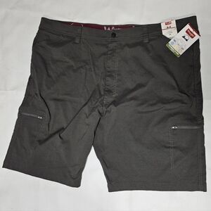 New Wrangler Cargo Shorts Mens Size 48 Relaxed Fit Upf 50